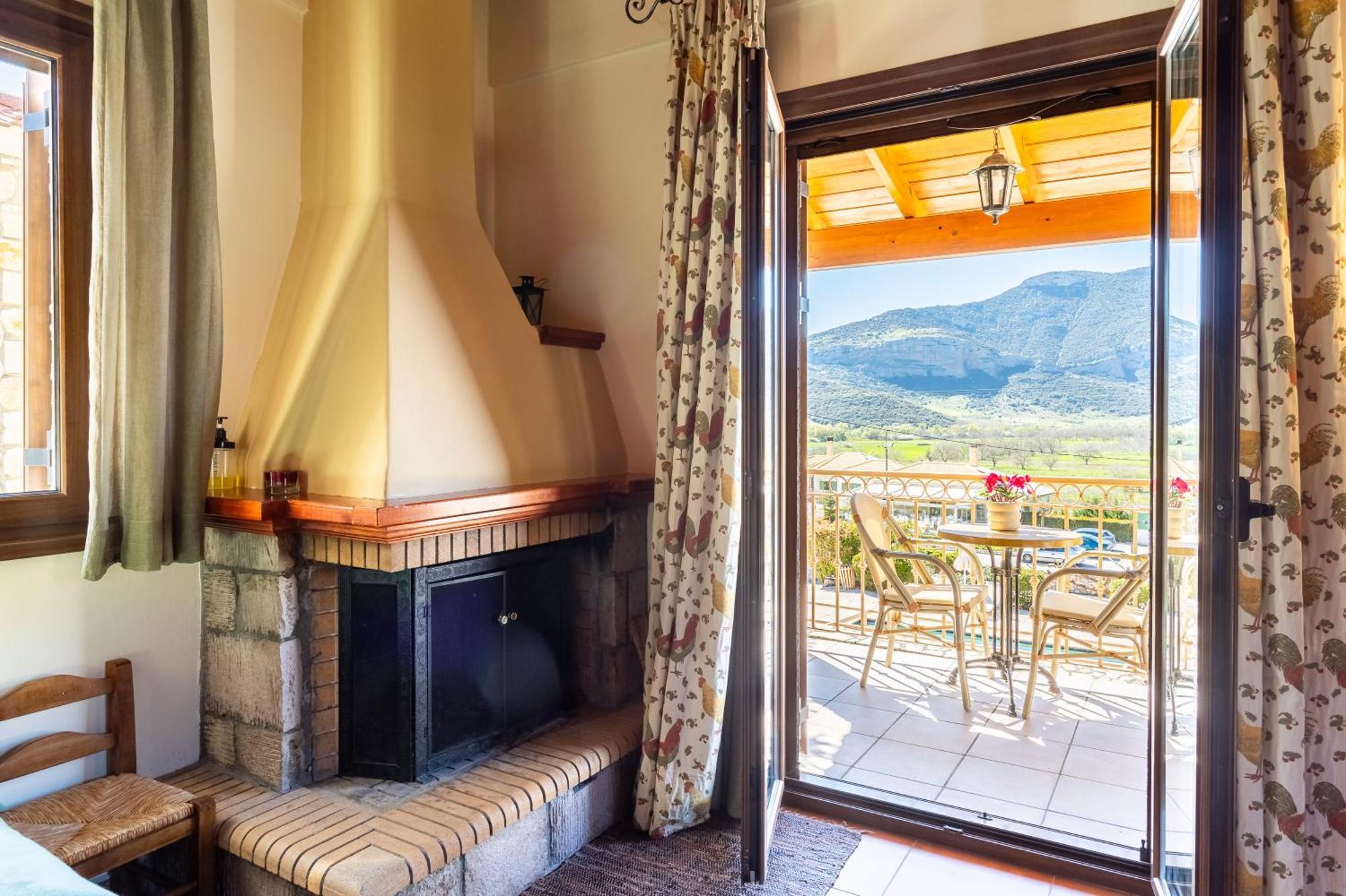 Pleiades Studios All Season Gems - Korinthos Stone Retreats Kalianoi Экстерьер фото