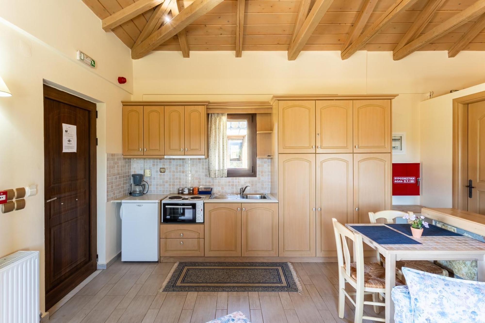 Pleiades Studios All Season Gems - Korinthos Stone Retreats Kalianoi Экстерьер фото