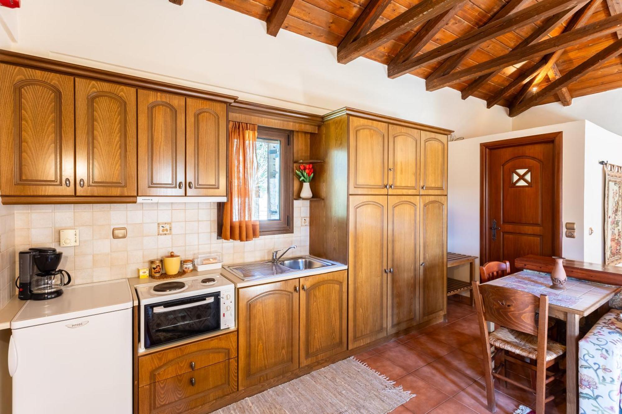 Pleiades Studios All Season Gems - Korinthos Stone Retreats Kalianoi Экстерьер фото